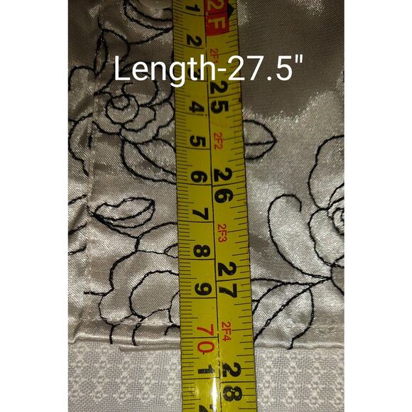 Style & Co Satin Blouse Top 16W Embroidered Black White Flared 3/4 Sleeves - Picture 12 of 16